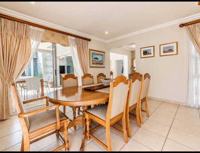 3 BEDROOM HOUSE FOR SALE IN THREE RIVERS EAST